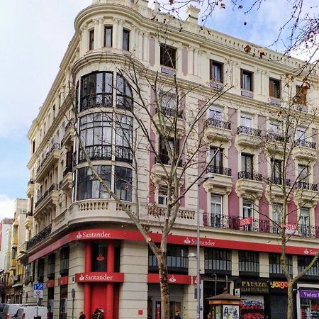 Hostal Abitum Madrid Exteriör bild