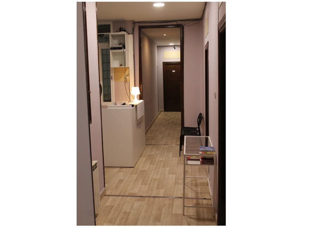 Hostal Abitum Madrid Exteriör bild