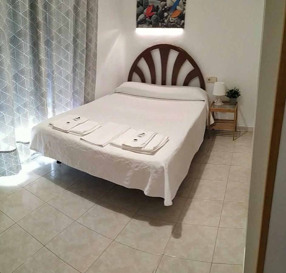 Hostal Abitum Madrid Exteriör bild